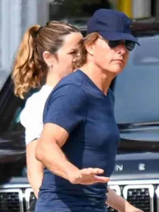 Tom Cruise & Ana de Armas Spark Romance Rumors During Cozy Vermont Tri
